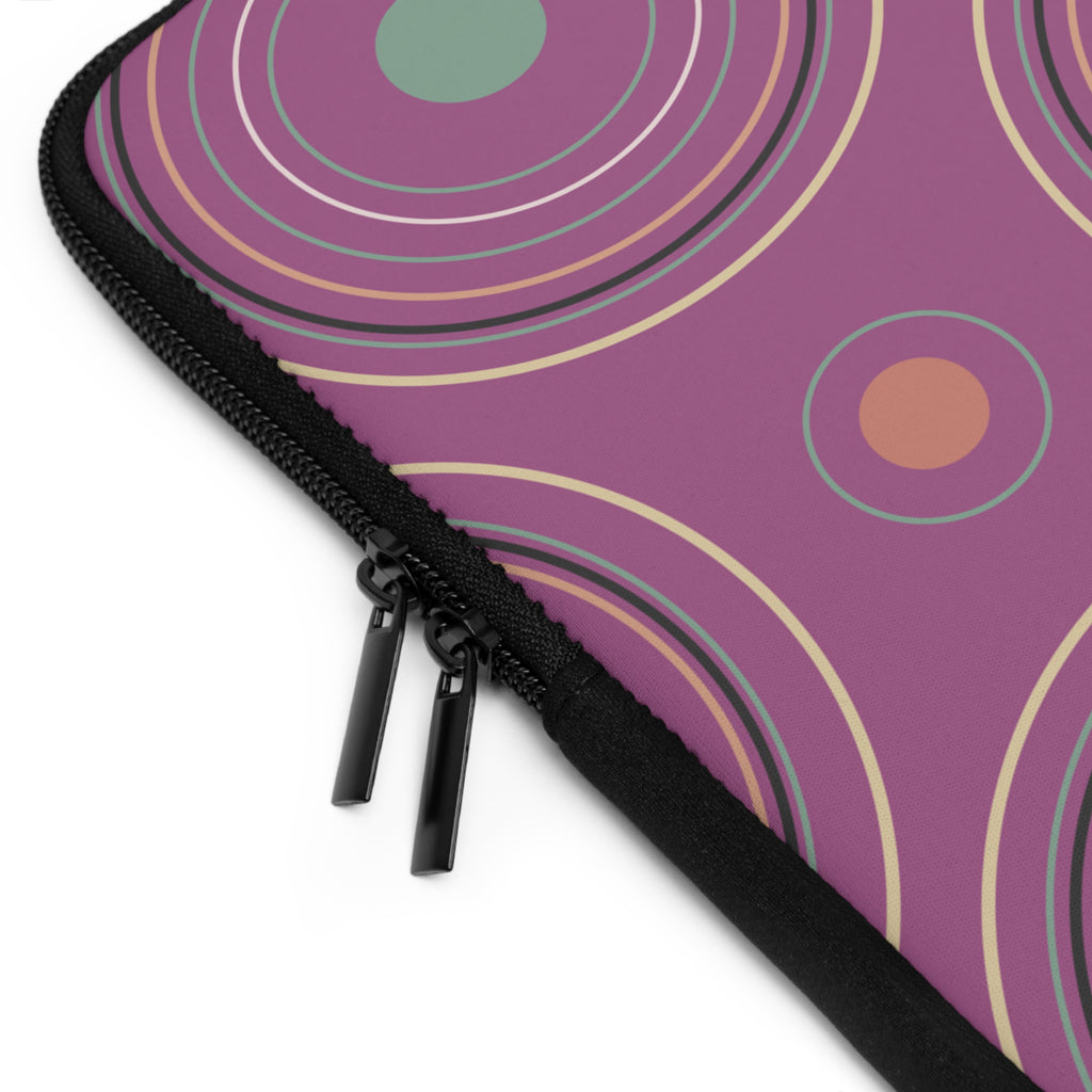 Midnight Whiskers Laptop Sleeve - Retro Mauve & Mint Tones, Protective Computer Case, Stylish Electronics Cover, Trendy Tech Gear, Unique